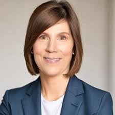 Karen Pugliese's Instagram, Twitter & Facebook