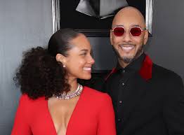 Use these keys to find the chords and scales you need to relative minor you can also play this song in d minor. How Did Alicia Keys Meet Swizz Beatz Popsugar Celebrity