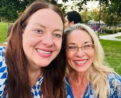 Heather Poundstone's Instagram, Twitter & Facebook