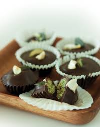 Chocolats Fourres Au Beurre De Graines De Courge Et Noix De Cajou Graine De Courge Dessert Noix De Cajou