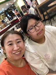 She had a very long day today. After school, then CCA, then enrichment  class. She was out since morning till night 😥 I made the effort to pick  her from her lesson