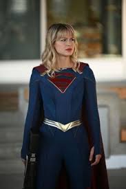500 Mejores Imagenes De Supergirl En 2020 Superchica Super Chicas Series Dc