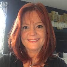 Cindy Younce's Instagram, Twitter & Facebook