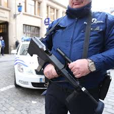 Eine zusammenfassung der bisherigen ereignisse nach den terroristischen anschlägen in der belgischen hauptstadt am vormitt. Anti Terror Einsatz In Belgien Terroristen Planten Offenbar Anschlag Auf Fanmeilen Fussball Em
