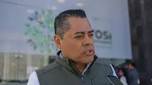 Destituyen a maestra de prepa en Valles; la grabaron insultando a los  alumnos