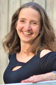 Jeri Cameron's Instagram, Twitter & Facebook