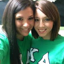 Carlyn Williams (@Carlyn_Williams)