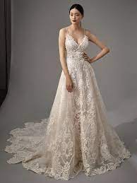 Maybe you would like to learn more about one of these? 81 Brautkleider A Linie Ideen In 2021 Hochzeitskleid Hochzeit Kleider