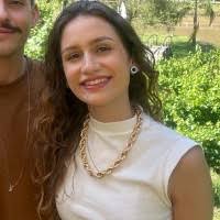 30+ "Samira Bueno" profiles