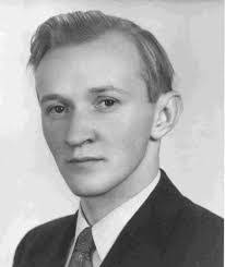 Daniel Lombard's Instagram, Twitter & Facebook