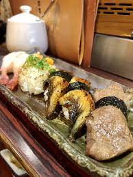 鮭鮮人日式料理 food meat steak