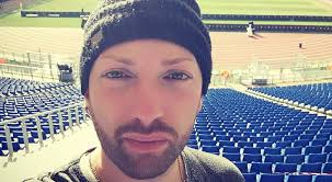 Gabriele “Piso” Proietti non è caduto da solo, chi ha visto qualcosa  parli», l'appello della famiglia per il tifoso morto dopo Lazio-Feyenoord