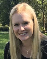 Mary Mika's Instagram, Twitter & Facebook