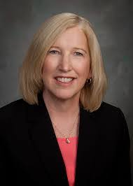 Joann Hooper's Instagram, Twitter & Facebook