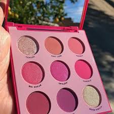 Image About Pink In Makeup By Gs On We Heart It Makeup Eyeshadow Palette Makeup Pallets Aesthetic Makeup