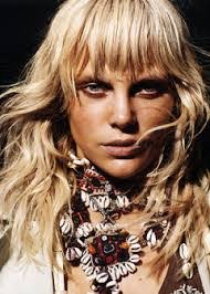 Allison Renner's Instagram, Twitter & Facebook