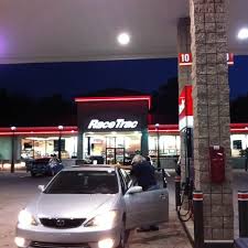 With over 200 convenient locations in 12 states, you're never far from raceway's variety, service, and unbeatable prices. Racetrac Gas Station In Tampa