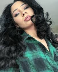 Stephanie George's Instagram, Twitter & Facebook