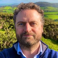 Max Hardy's Instagram, Twitter & Facebook