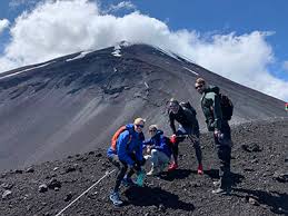Climbing Mt Fuji Mt Fuji Climbing Tours