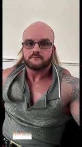 Lewis Pledger's Instagram, Twitter & Facebook