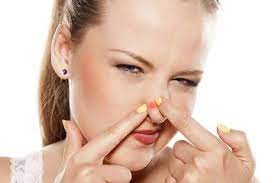 Krim pencerah yang mengandung asam kojat atau arbutin akan membantu mencerahkan pigmen pada noda jerawat, sehingga memudarkan. Jangan Dipencet Begini Cara Alami Hilangkan Jerawat Di Hidung Semua Halaman Nova