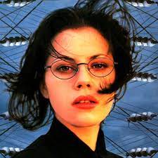 Fairuza Balk 1998 Fairuza Balk She Walks In Beauty Creepy Little Girl