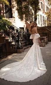 Berta 17 102 Wedding Dress Used Size 2 2 900 In 2020 Wedding Dress Necklines Womens Wedding Dresses Wedding Dresses