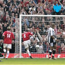 Wayne rooney's name has been trending on twitter today after pictures appearing to show the former england captain asleep in a bedroom with two blondes were shared. Barclays Football Sur Twitter In What Year It S Arguably One Of The Most Iconic Goals In Premierleague History But Can You Remember What Year Wayne Rooney Cemented Himself As