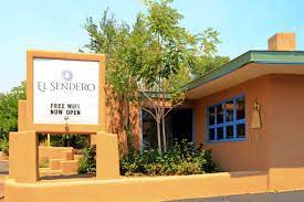 Guests are welcome to bring 1 pet no more than 60 pounds of pet. 3 Pet Friendly Hotels Near Santa Fe New Mexico Choice Hotels