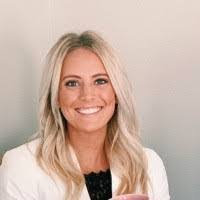 Angie Ackerman's Instagram, Twitter & Facebook