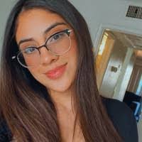 Rachel Sainz's Instagram, Twitter & Facebook