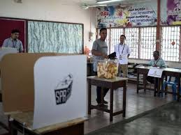 Dalam pru 2018 boleh dibahagikan kepada dua kategori iaitu. Undi 18 Tahun Angkat Inspirasi Anak Muda Dalam Sistem Demokrasi