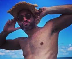 Tom ellis sings hallelujah (with 5 other actors) (hd). Tom New Career As An Instagram Model Tomellis Es