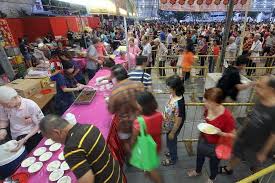 Check spelling or type a new query. 6 000 Celebrate Chap Goh Mei At Temple Latest Singapore News The New Paper