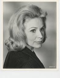 Diana Van's Instagram, Twitter & Facebook