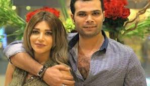 المجموعة المسلحة تدعو لاقتحام المباني الفيدرالية والمحاكم إذا عزل ترامب. Ø³Ø¬Ù† Ø§Ù„ÙÙ†Ø§Ù† Ø£Ø­Ù…Ø¯ Ø¹Ø¨Ø¯Ø§Ù„Ù„Ù‡ Ù…Ø­Ù…ÙˆØ¯ Ø¨Ù„Ø§Øº Ø¶Ø¯ Ù‡ Ù…Ù† Ø²ÙˆØ¬ØªÙ‡ Ø§Ù„Ù†Ù‡Ø§Ø±