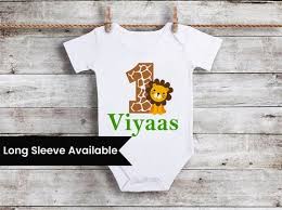 Best jungle theme birthday party from 8 cute boy 1st birthday party themes — diy swank.source image: Jungle Safari Theme First Birthday Party Outfit Ideas