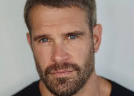 Stephen Huszar talks about his new Hallmark movie and 'SurrealEstate'  Season 3