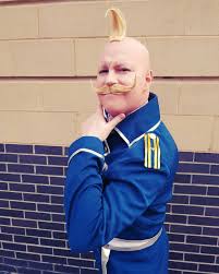 Along with becoming a state alchemist like the rest of his line he also has learned the alchemy that runs through his blood line. My Alex Louis Armstrong Cosplay Fullmetalalchemist