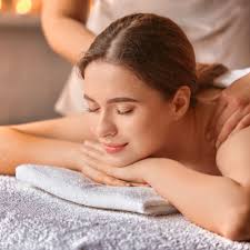 TOP 10 BEST Body Scrub in Fort Myers, FL