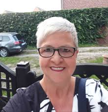 Took this whole “August thing” a bit too serious when I had my hairdresser  appointment today