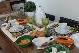 Mesa De Café Da Manhã De Aniversário Simples 3 Decoracoes De Mesa De Cafe Da Manha Para Te Inspirar Vida De Casada Mesa De Cafe Mesa De Cafe Da Manha Decoracoes De Mesa
