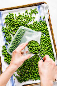 Cook a bag of frozen peas according the directions on the back. How To Blanch And Freeze Peas Foolproof Living