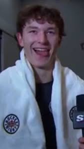 The New York Islanders 🇺🇸 have signed first overall pick 🇨🇦Matthew  Schaefer to a three-year, entry-level contract! ✍️ This confirms that the  17-year-old will not be going to the NCAA next season.