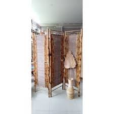 Bambu yang hadir di tengah tengah ruangan akan menampilkan kesan yang elegan jika dikombinasikan dengan desain rumah atau ruang keluarga yang memiliki konsep oriental, sehingga menghadirkan visual. Harga Partisi Ruangan Bambu Terbaik Juli 2021 Shopee Indonesia