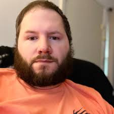 Had to man up after my Havalon got the best of me. Thankful for friends  like Dave that are highly trained survival experts! 😅 #tbt