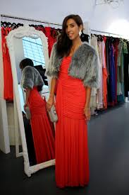 6 cómo escoger un vestido de fiesta según tu cuerpo los vestidos de fiesta solemos utilizarlos para eventos especiales: Elbise Melodram Taksi Abrigos Para Vestidos Largos Aliburyansalonu Com