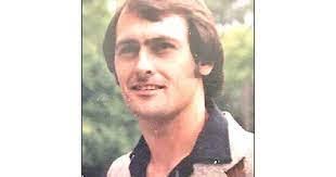 Lynn Singletary's Instagram, Twitter & Facebook