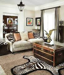 Adding african and safari themed ideas to your home is a great way to inject a feeling of adventure into your rooms. 25 Ideas To Use Animal Prints In Home Decor Digsdigs African Home Decor Living Room Decor Interior Design